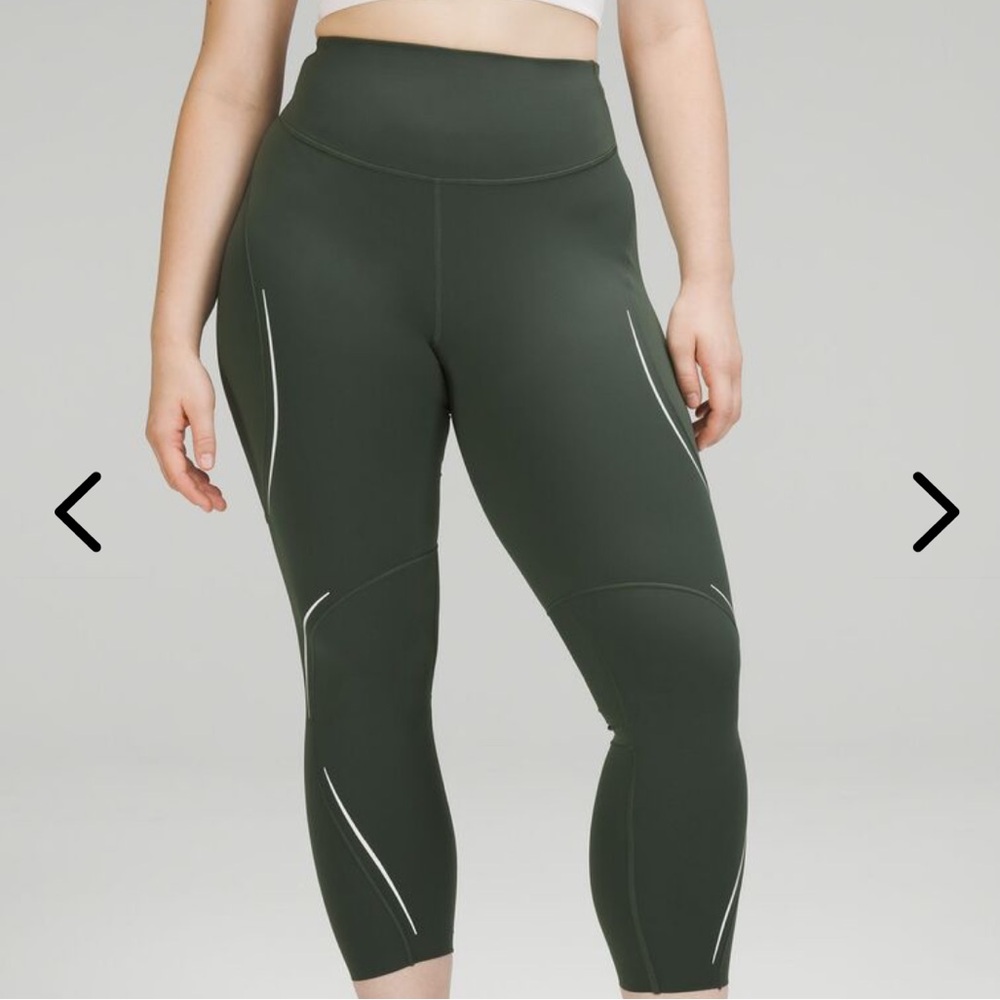 Lululemon - Base Pace High-Rise Reflective Tight 25"